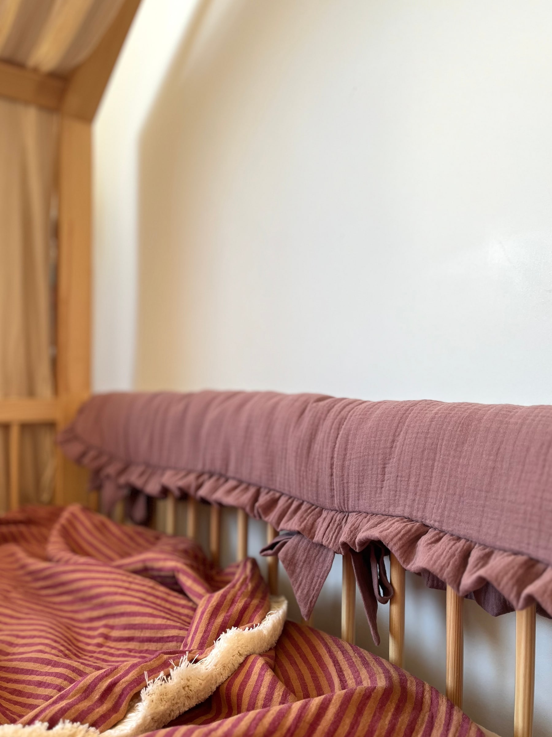 Muslin Rail Cover with Ruffles