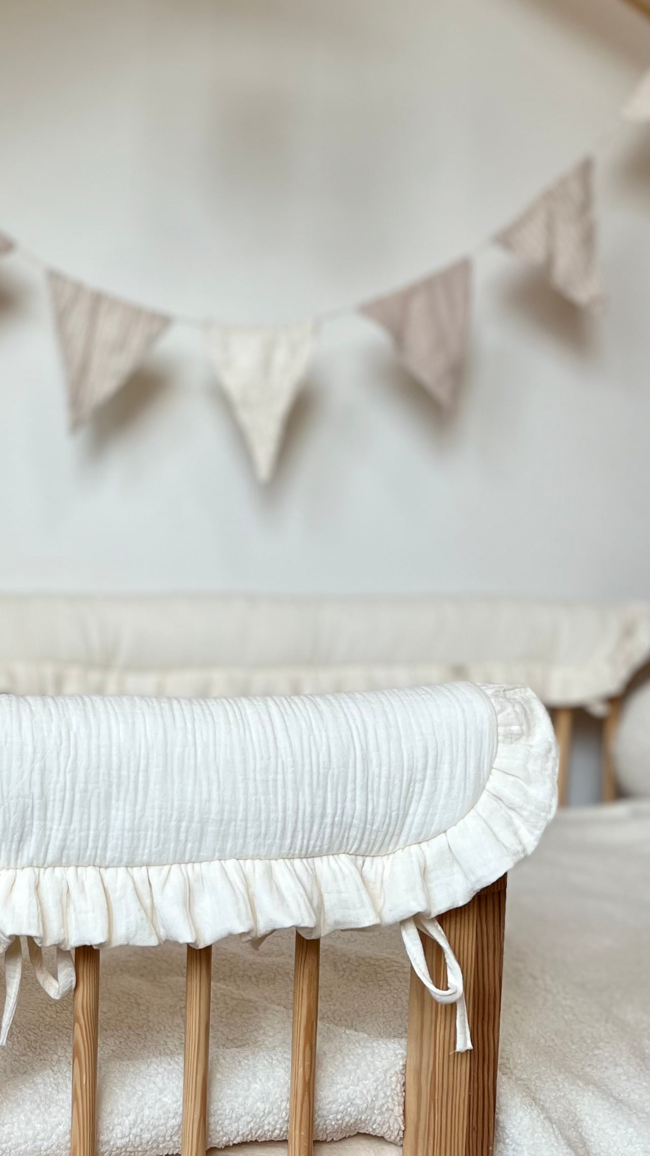 Muslin Rail Cover with Ruffles